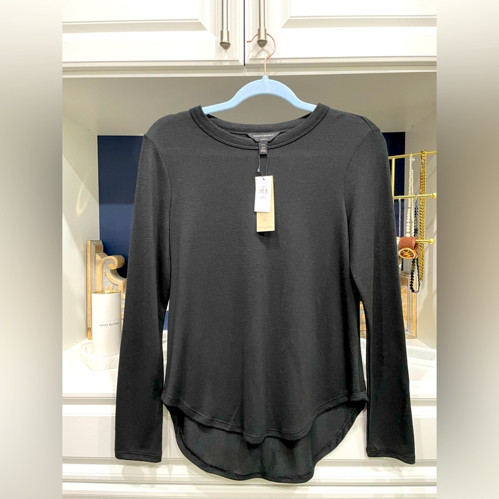 Banana Republic, small, petite blouse, Black light weight new with tags …